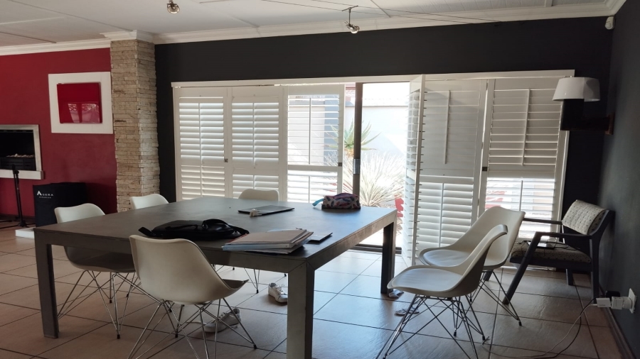 5 Bedroom Property for Sale in Van Der Hoff Park North West